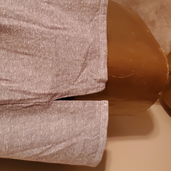 Top - Picture 3 of 4